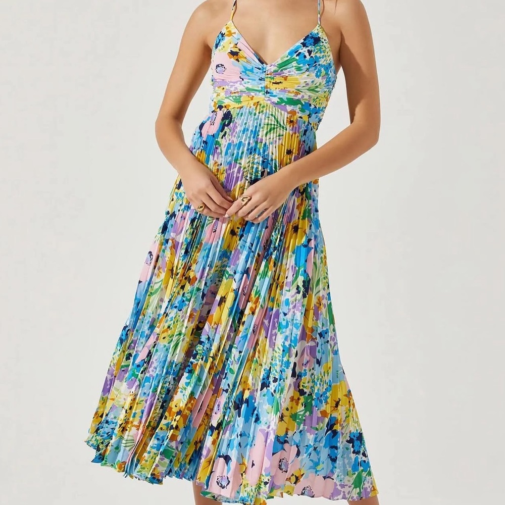 ASTR the label midi dress floral small